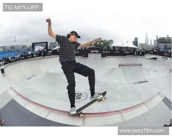 滑板文化的碰撞与融合：深入解析上海滑板队的战术与风格MBA