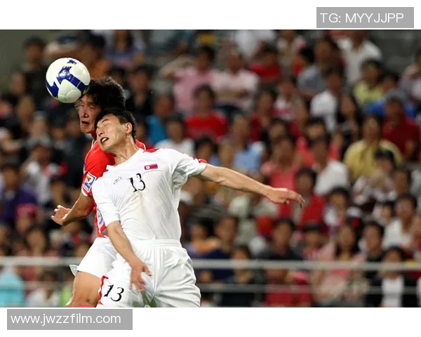 中国与韩国足球对抗精彩瞬间回顾及赛场照片分享