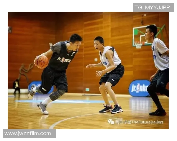 北京队与厂州队的CBA对决精彩纷呈谁将赢得这场篮球盛宴