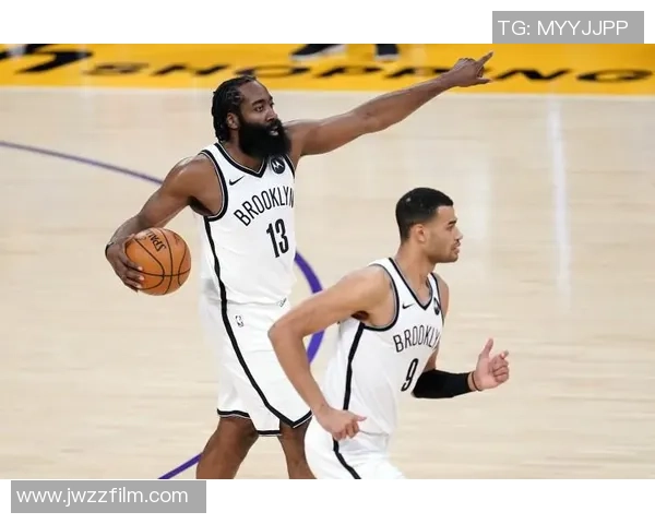 快船与篮网激战正酣现场直播全程回顾与精彩瞬间分析