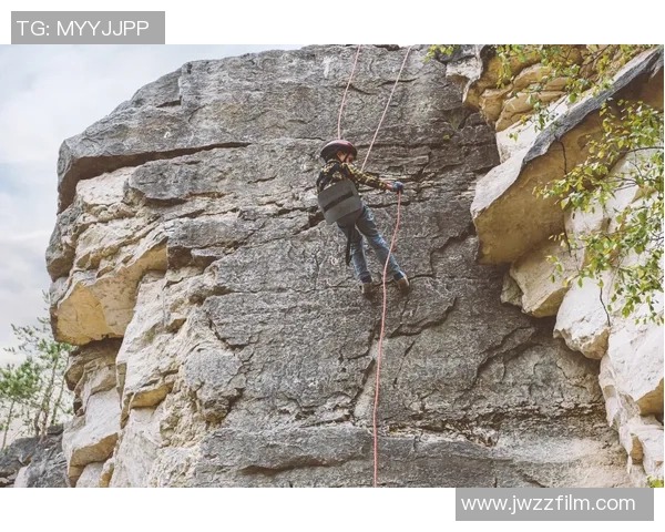 成都攀岩队逆袭之旅极限运动联赛的拼搏与荣耀